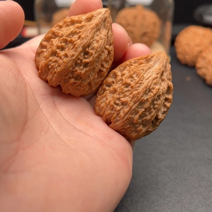 把件文玩核桃34塔尖