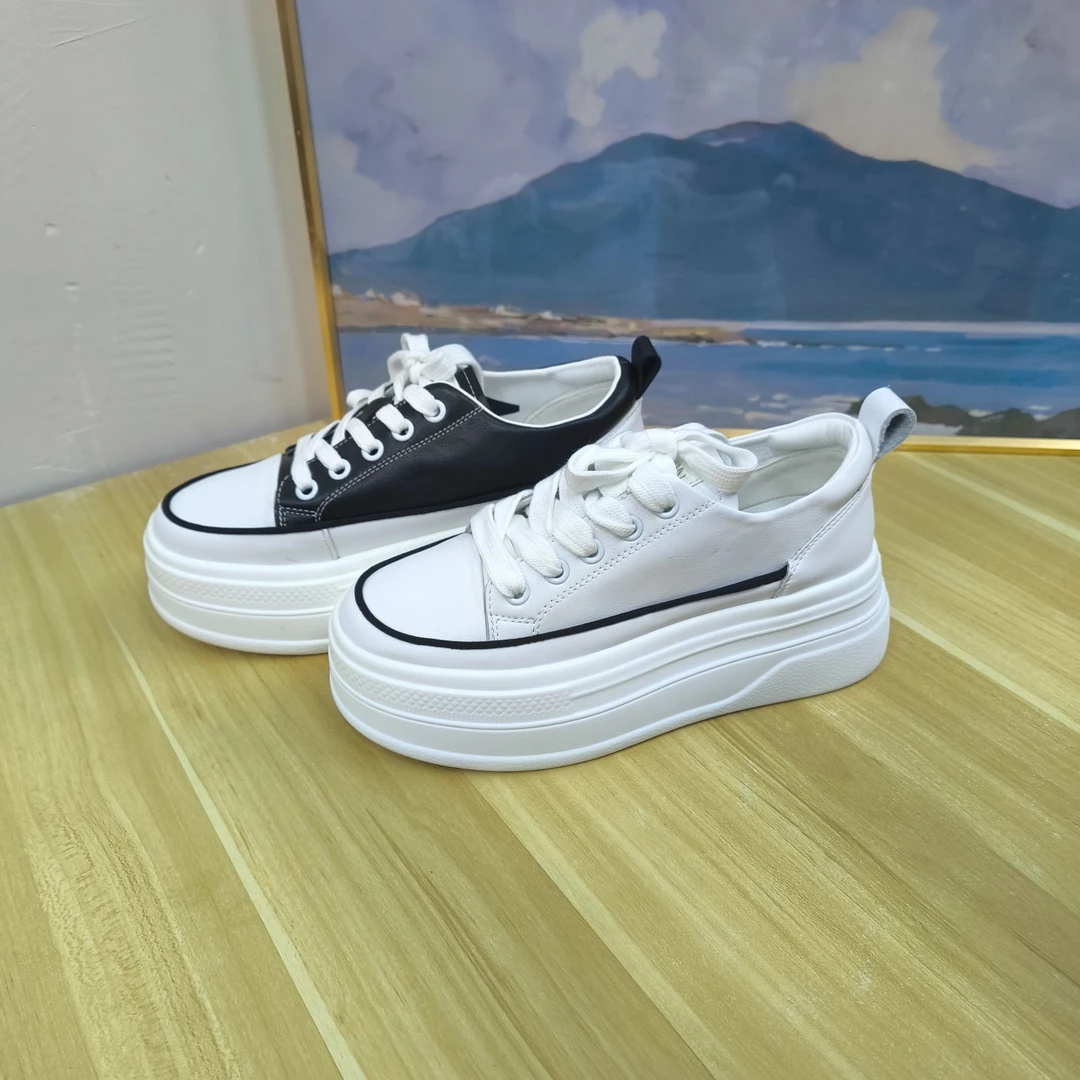 2024潮流时尚小白鞋百搭欧洲站厚底休闲板鞋女鞋 G638(2401)