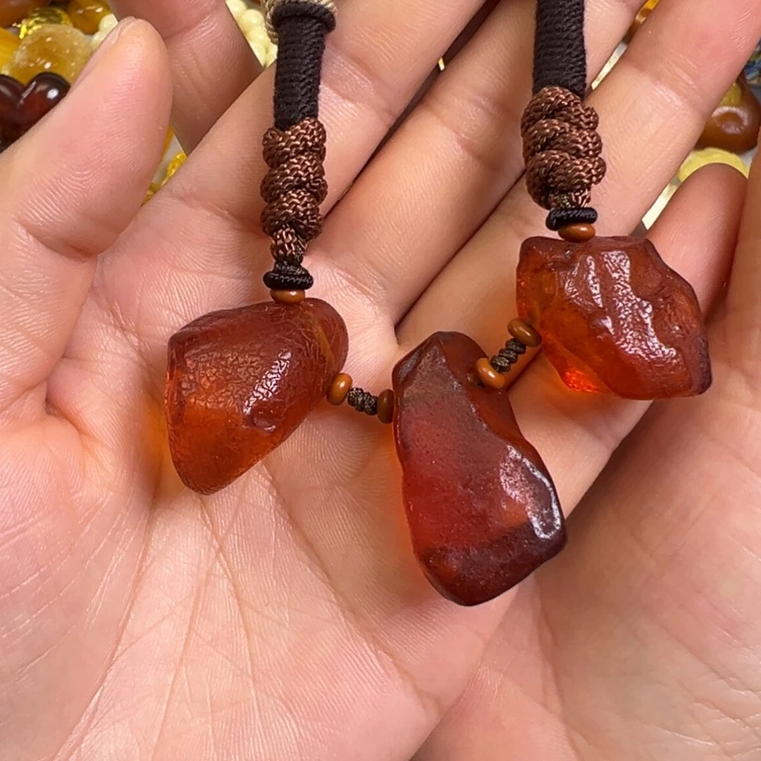 未镶嵌蜜蜡裸石琥珀