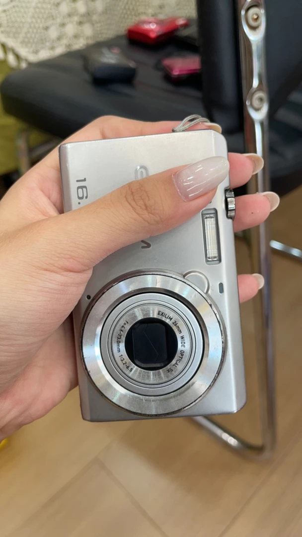 9新 其他 zs12 二手相机no退换