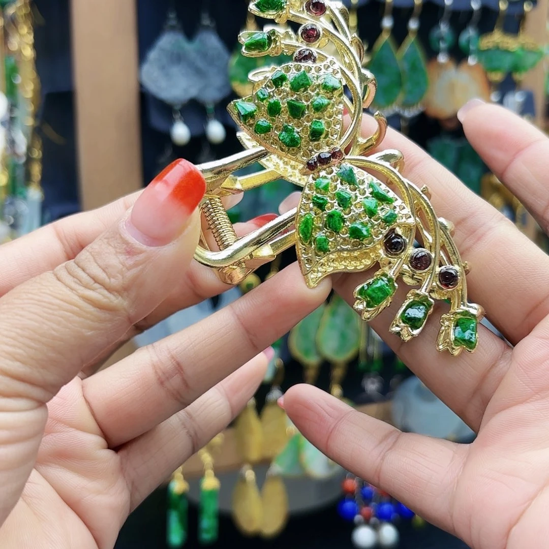 温***子翡翠未镶嵌挂件耳坠