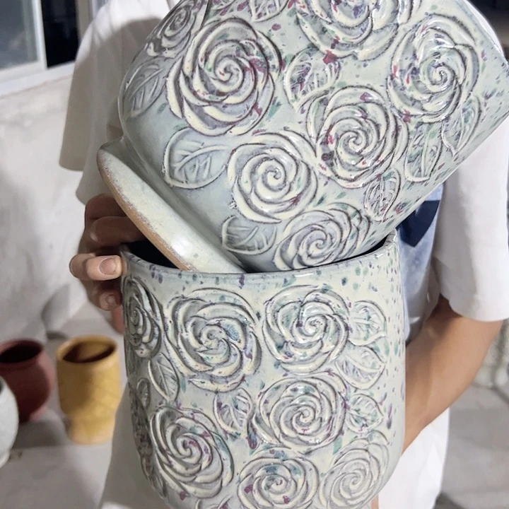 高度22厘米口20厘米