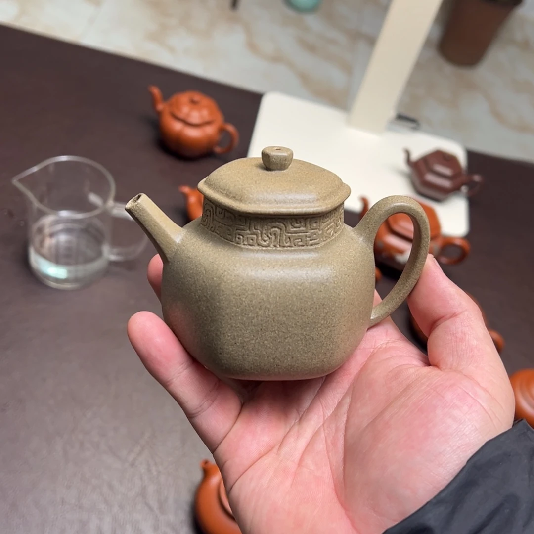 海***珠紫砂茶壶汽修厂和机械设备