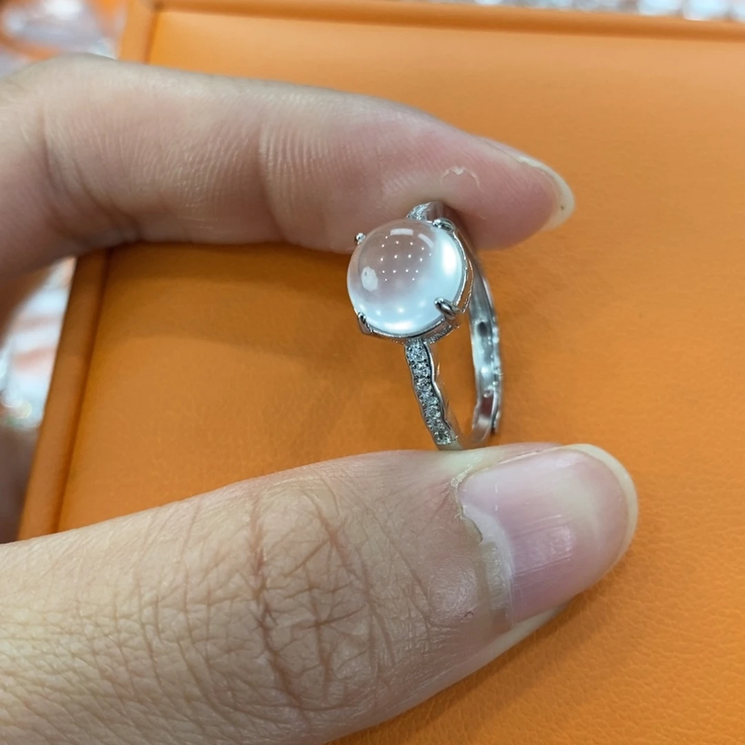 石英质玉吊坠(赠链)合金