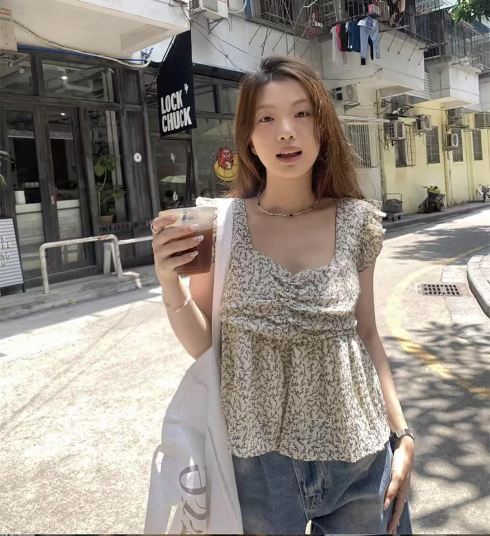 7842碎花上衣女夏新款法式复古短款无袖设计感小众上衣