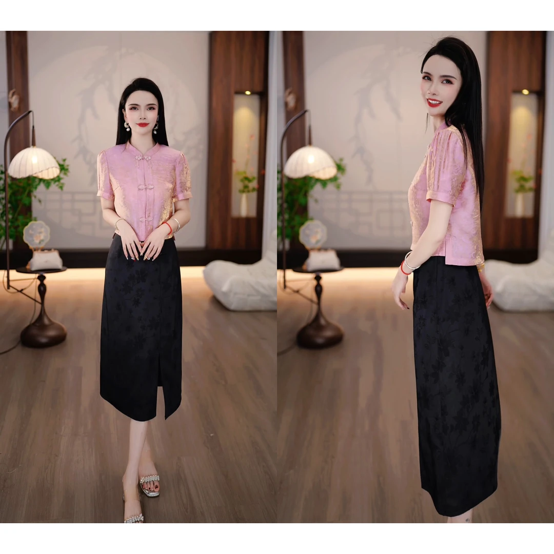 2025夏季新款新中式粉色偏光缎面小衫+黑色暗纹半裙两件套M-4XL