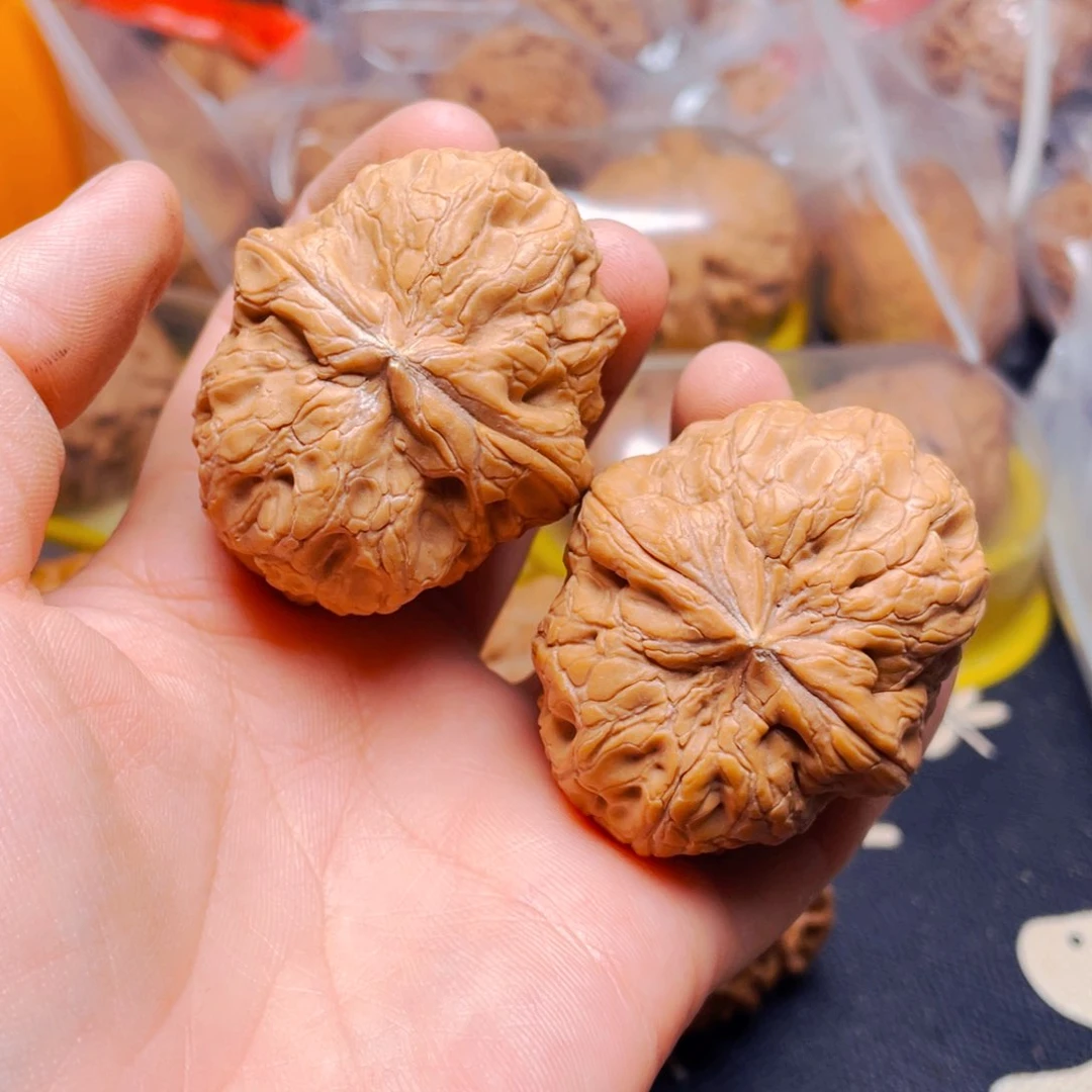 吊坠文玩核桃驴打滚