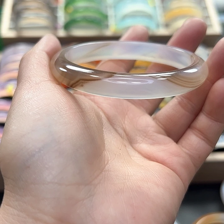 玛瑙/玉髓手镯未镶嵌刺*