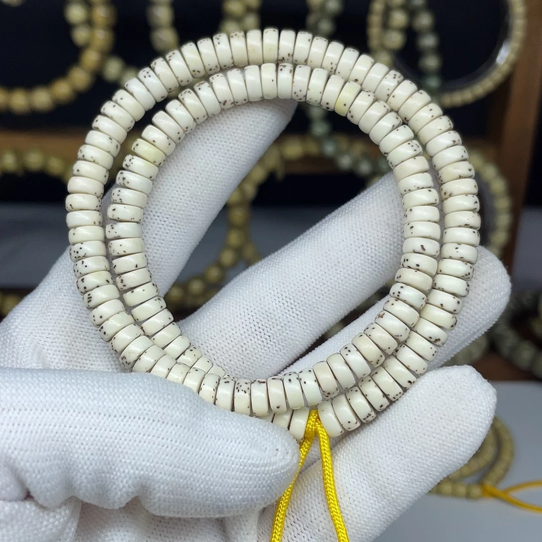 星月菩提手串7-3，河豚大留白