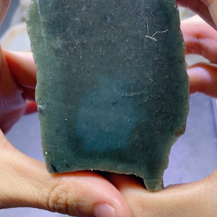 D***D和田玉（糖玉）未镶嵌珠宝半成品