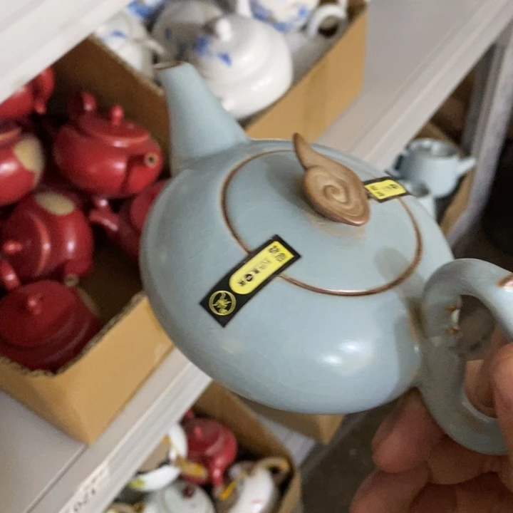 陶瓷艺术品及陶瓷壶壶