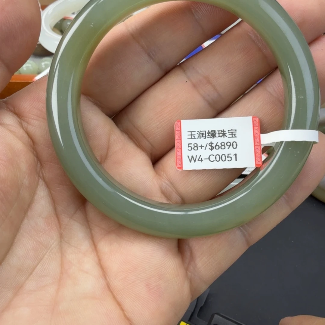 和田玉（糖玉）未镶嵌手链