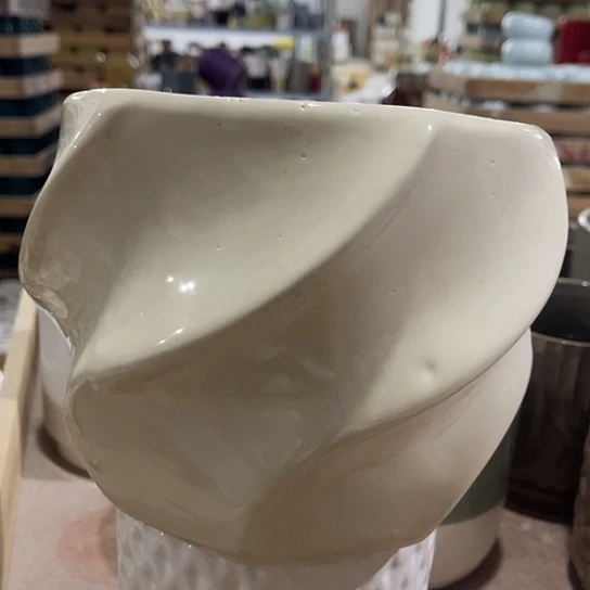 多肉绿植陶瓷花盆9.9包邮，有孔