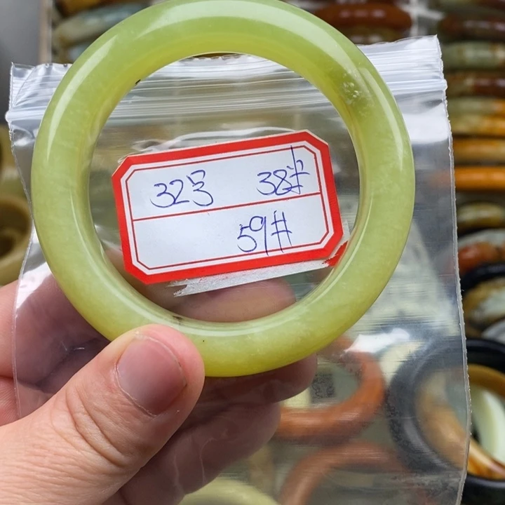 未镶嵌蛇纹石玉手绳