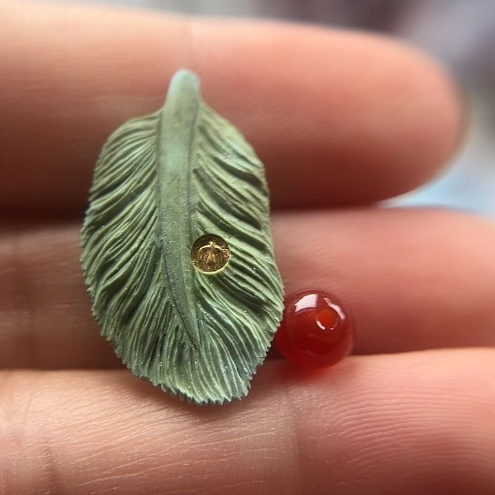 南红玛瑙合金颈饰