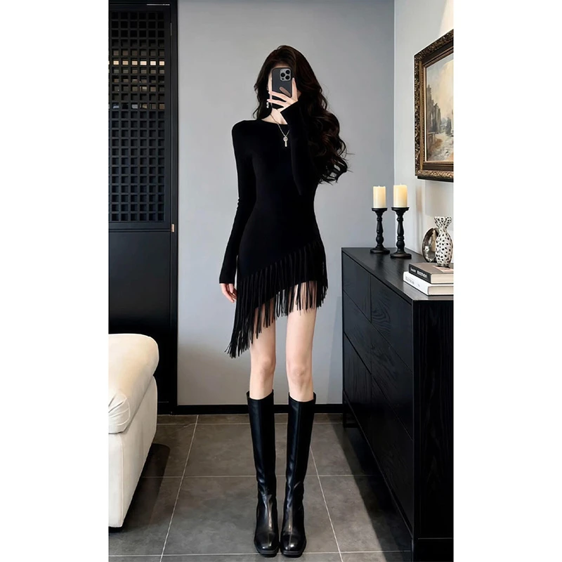 MARIE.COCO小个子不规则流苏短裙子女慵懒软糯舒适修身针织连衣裙