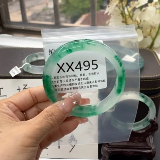 看***空61尺寸不退换