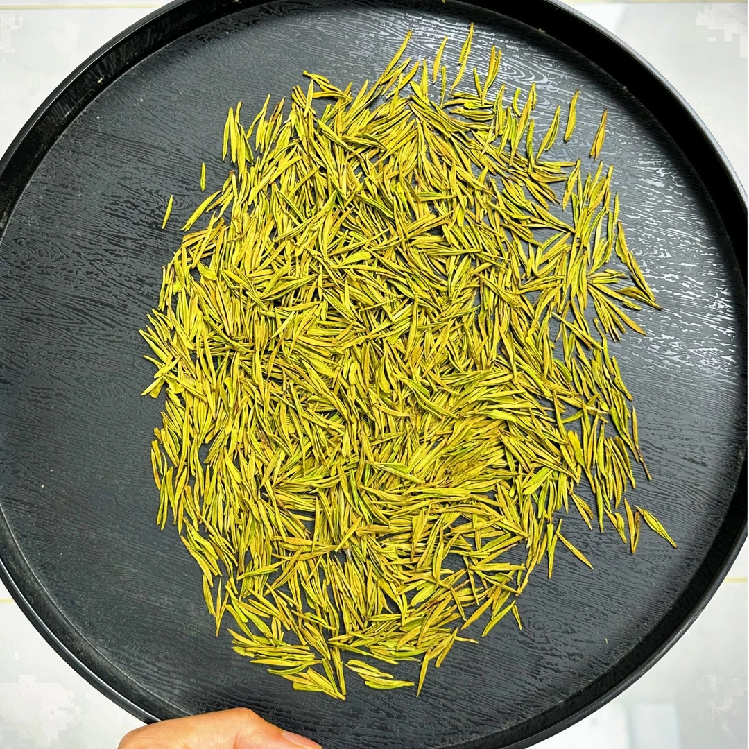 2025年新茶黄金芽明前茶精品头采H45