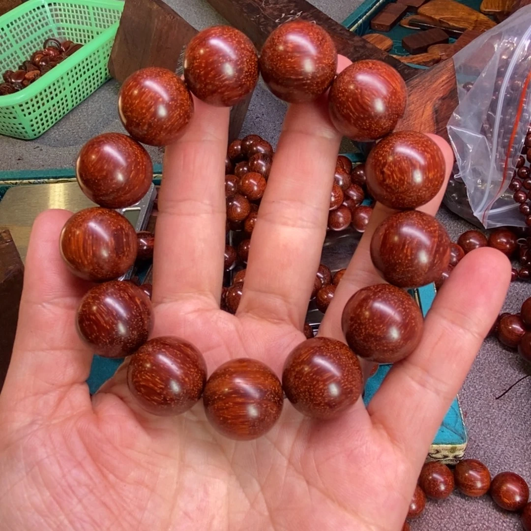 檀香紫檀（小叶紫檀）大*鼠
