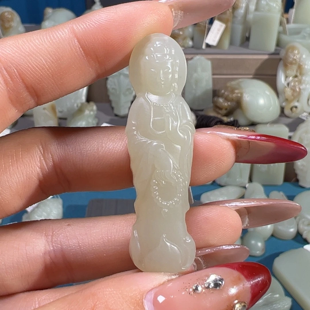 和田玉（糖玉）未镶嵌颈饰