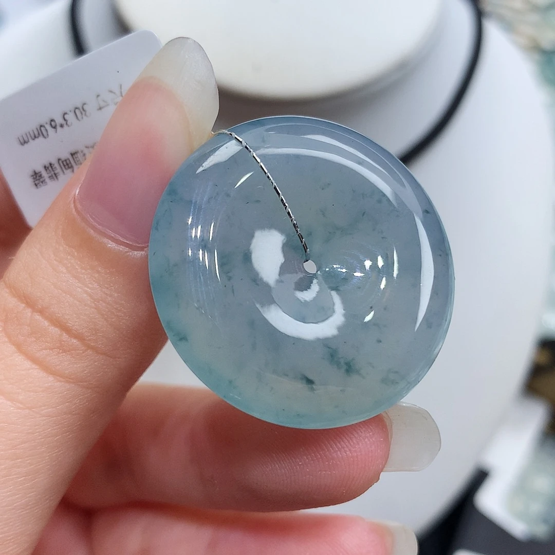 翡翠未镶嵌胸饰翡翠116，30.3/6