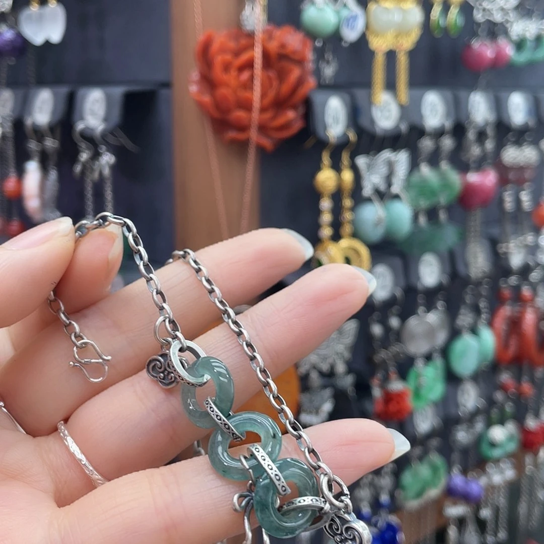 翡翠银S925镶嵌耳饰k****8886gbbhgh