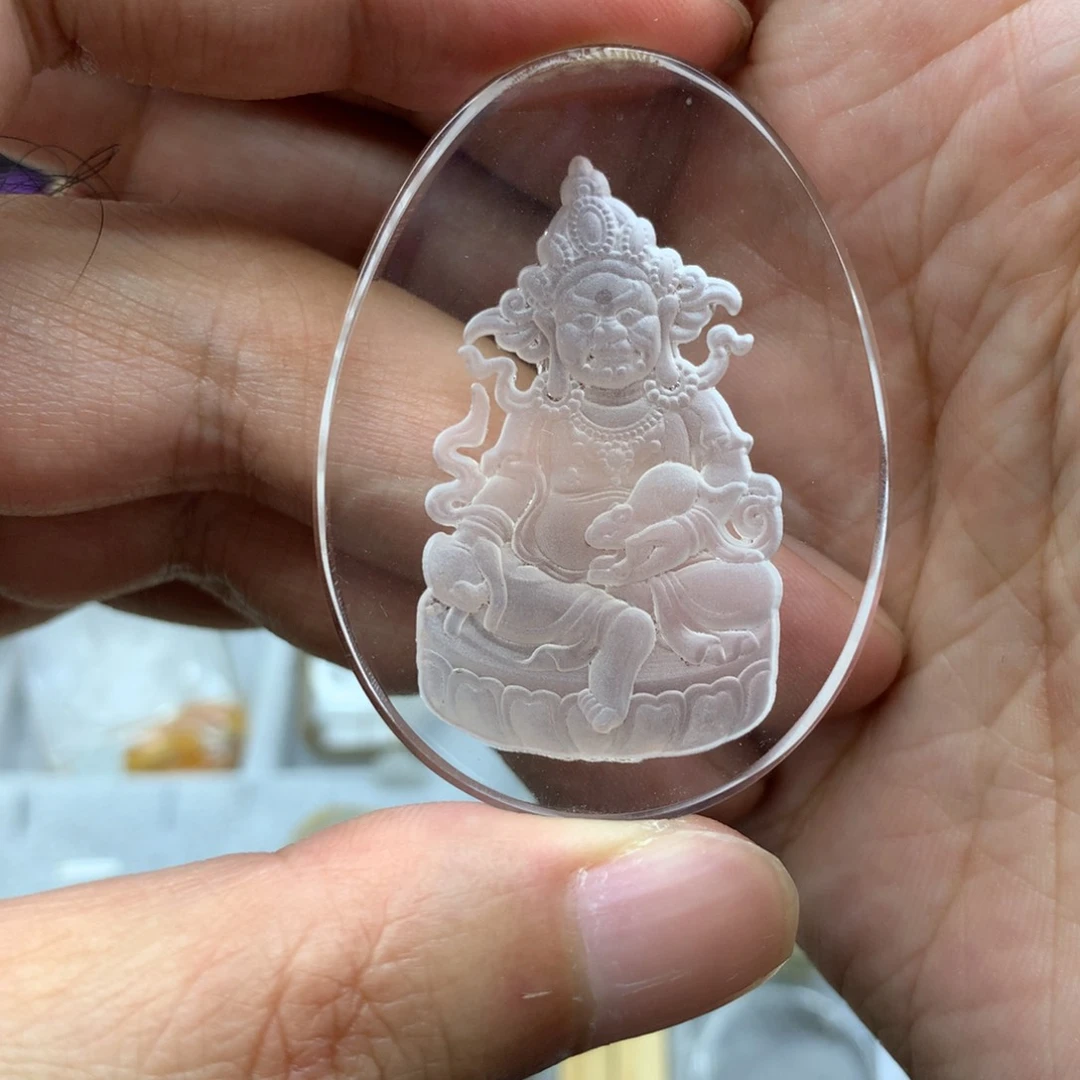 未镶嵌颈饰水晶吊坠