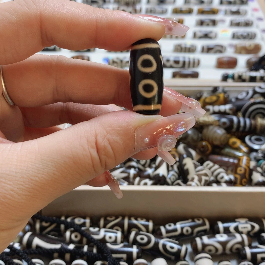 未镶嵌颈饰玛瑙/玉髓