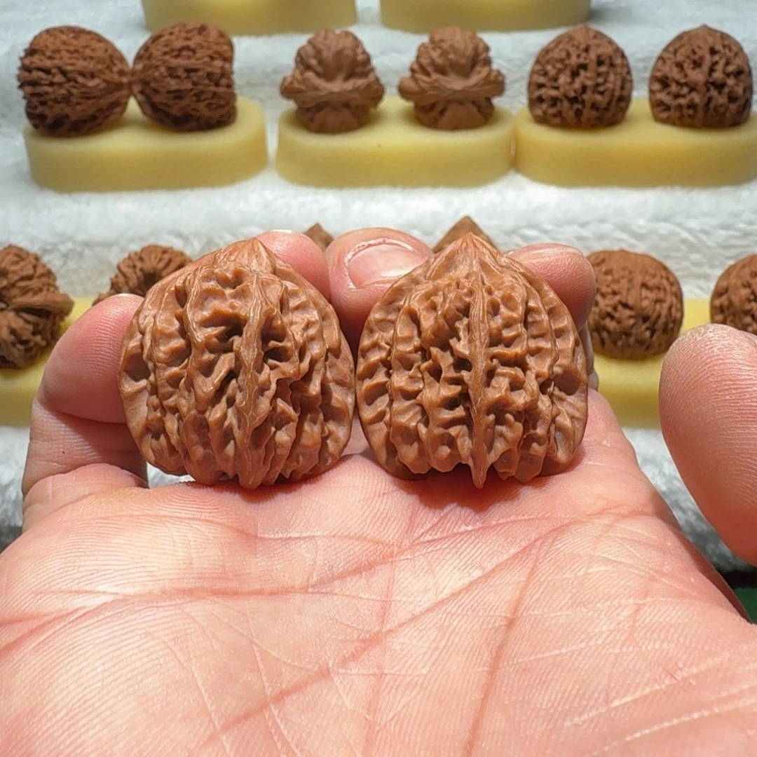 文玩核桃吊坠曹大龙33