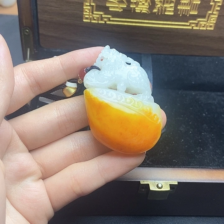 和田玉挂件未镶嵌N