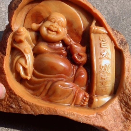 石英质玉（黄龙玉）未镶嵌黄龙玉