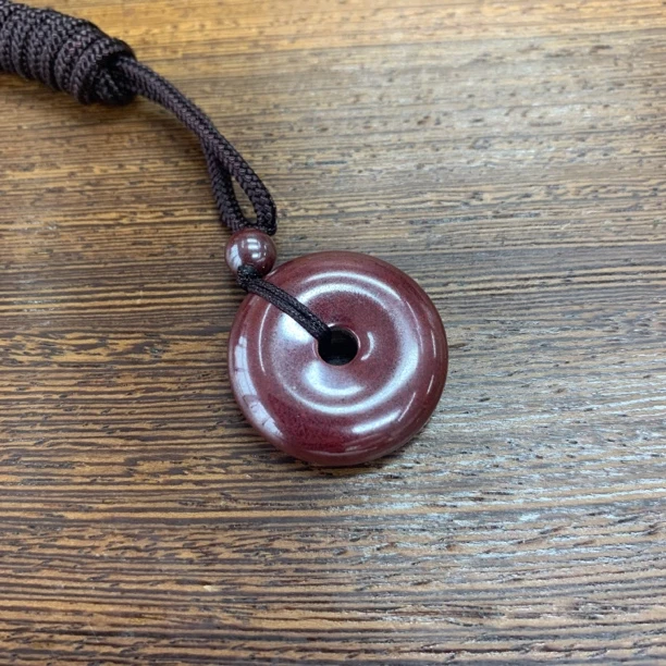 天然辰砂翰平珠宝 0319/X 朱砂大平安扣 L