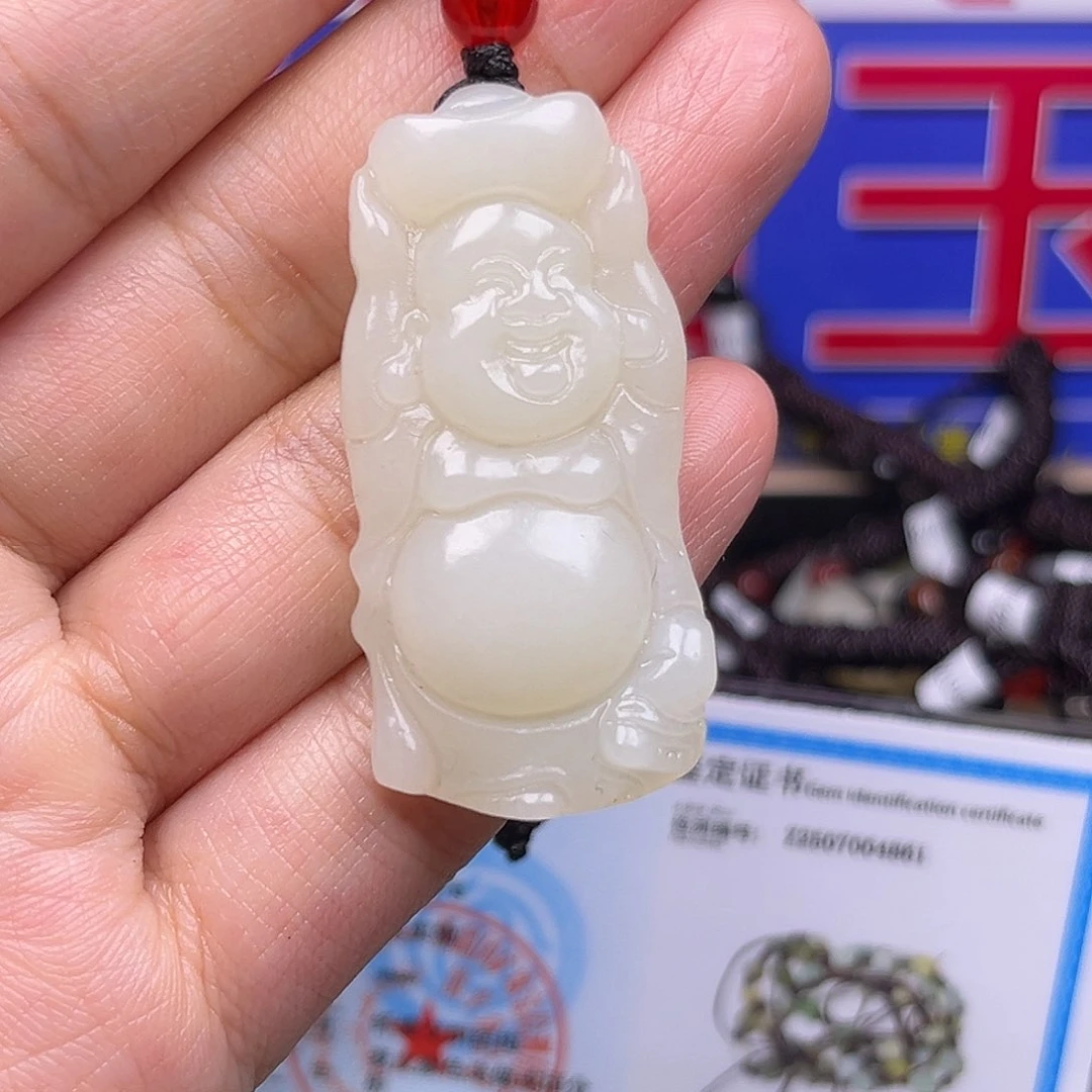 颈饰未镶嵌和田玉