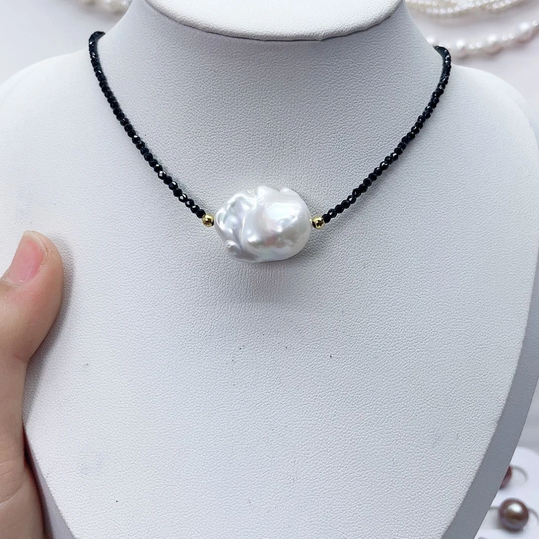 颈饰银S925镶嵌淡水珍珠