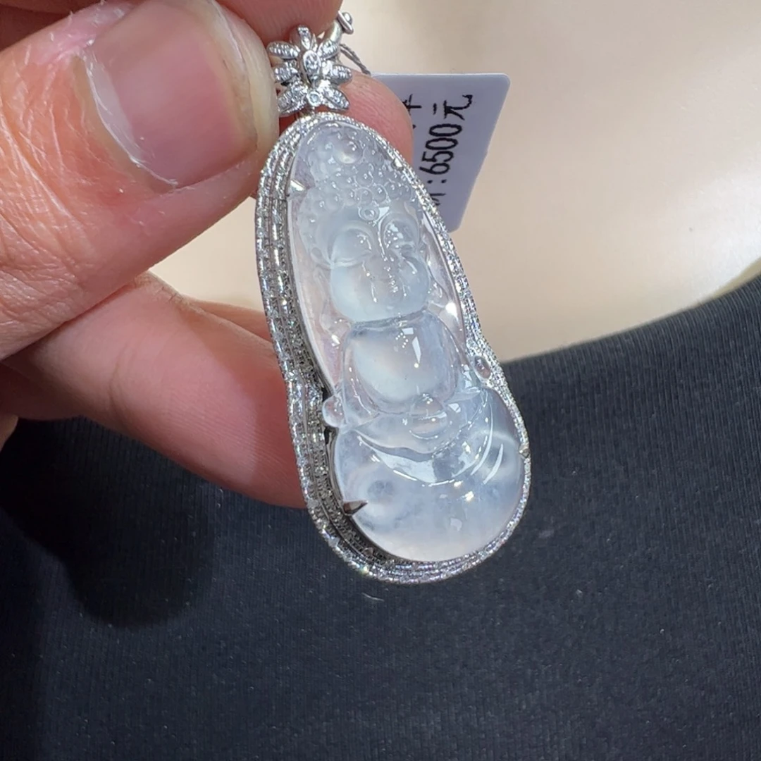 翡翠吊坠(不含链)18K金镶嵌