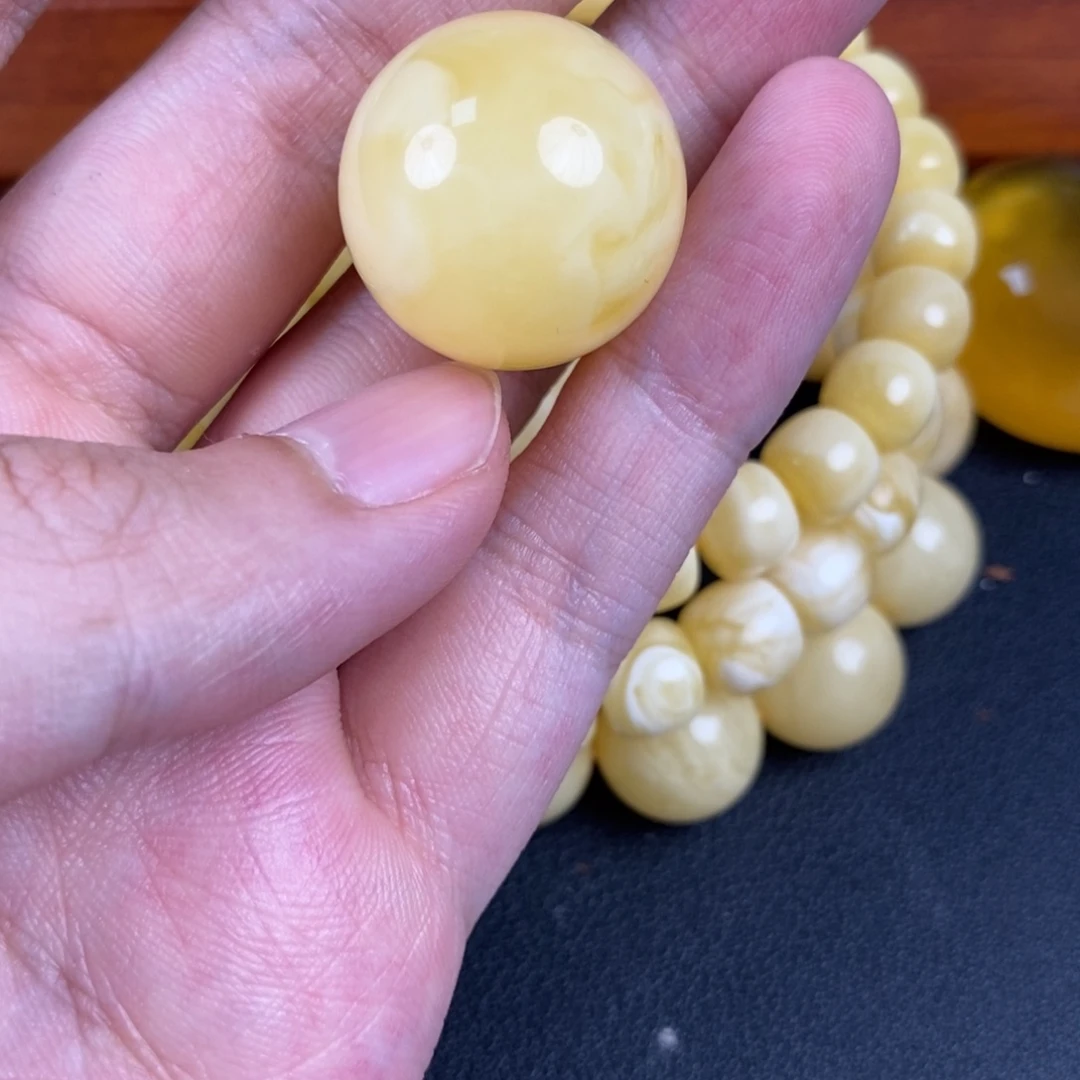 琥珀未镶嵌裸石45