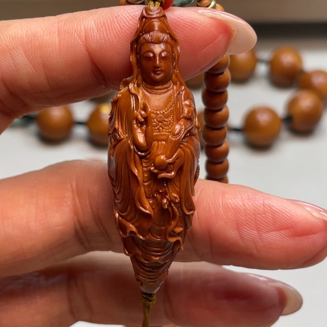 吊坠橄榄核荷叶童子观音