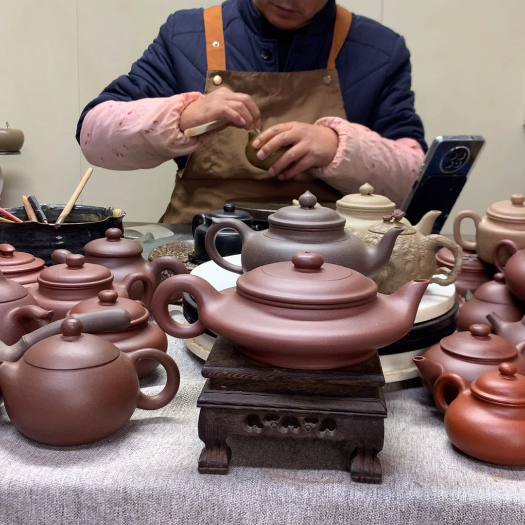 茶壶紫泥虚扁260 C半手工制作