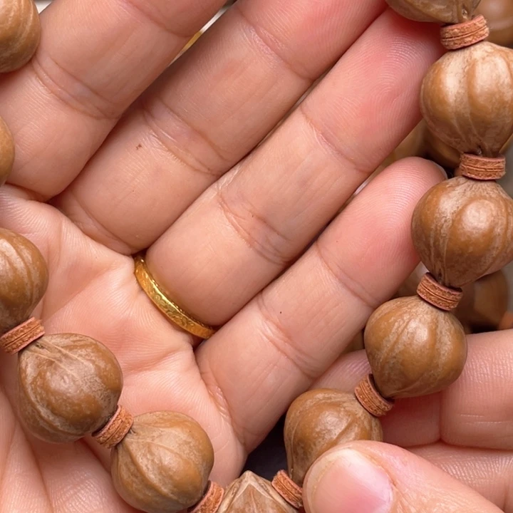 空***色橄榄核手串/手链橄榄核小蒜头1.6左右