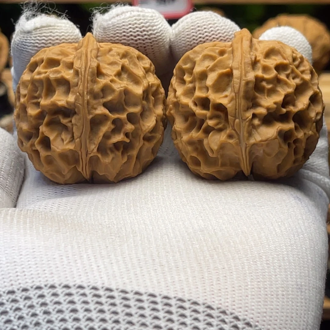 核桃42mm凤凰牡丹 58克 一物一图