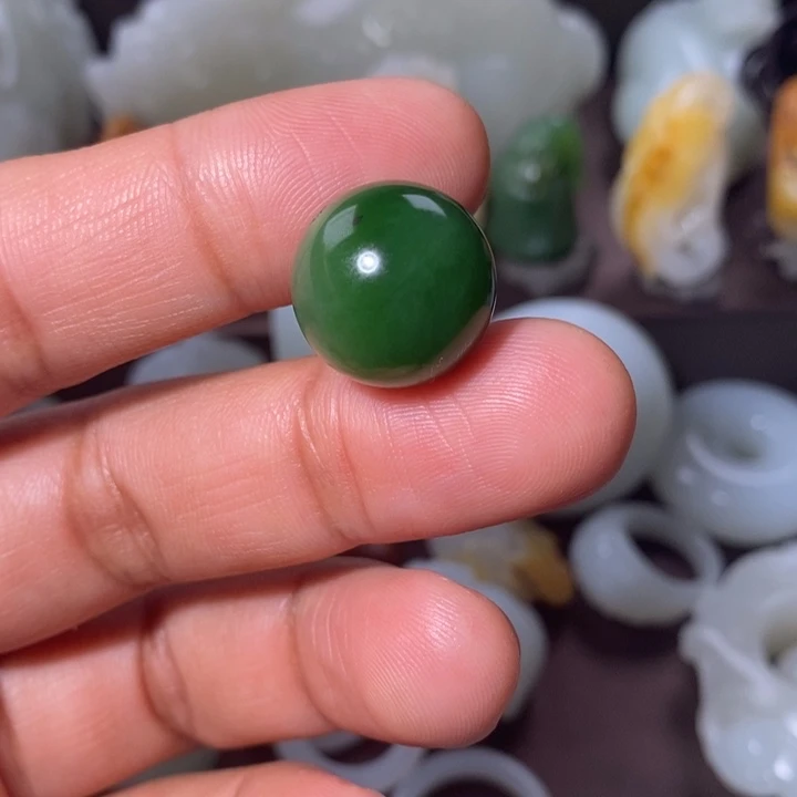 和田玉（碧玉）未镶嵌颈饰