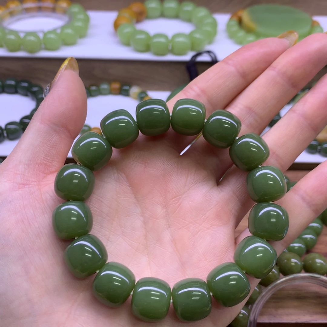 未镶嵌手链岫岩老玉（透闪石质玉）爱*谁