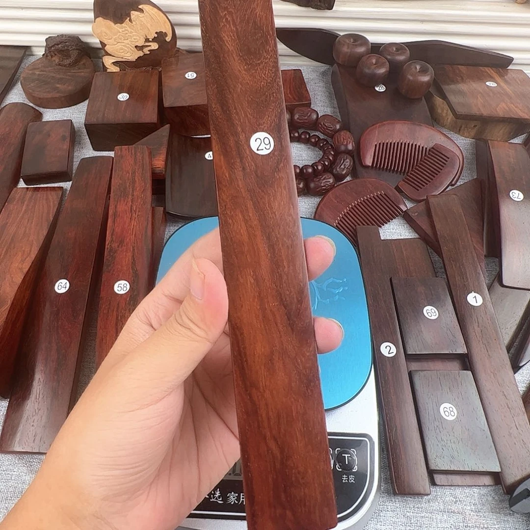 檀香紫檀（小叶紫檀）爱**手