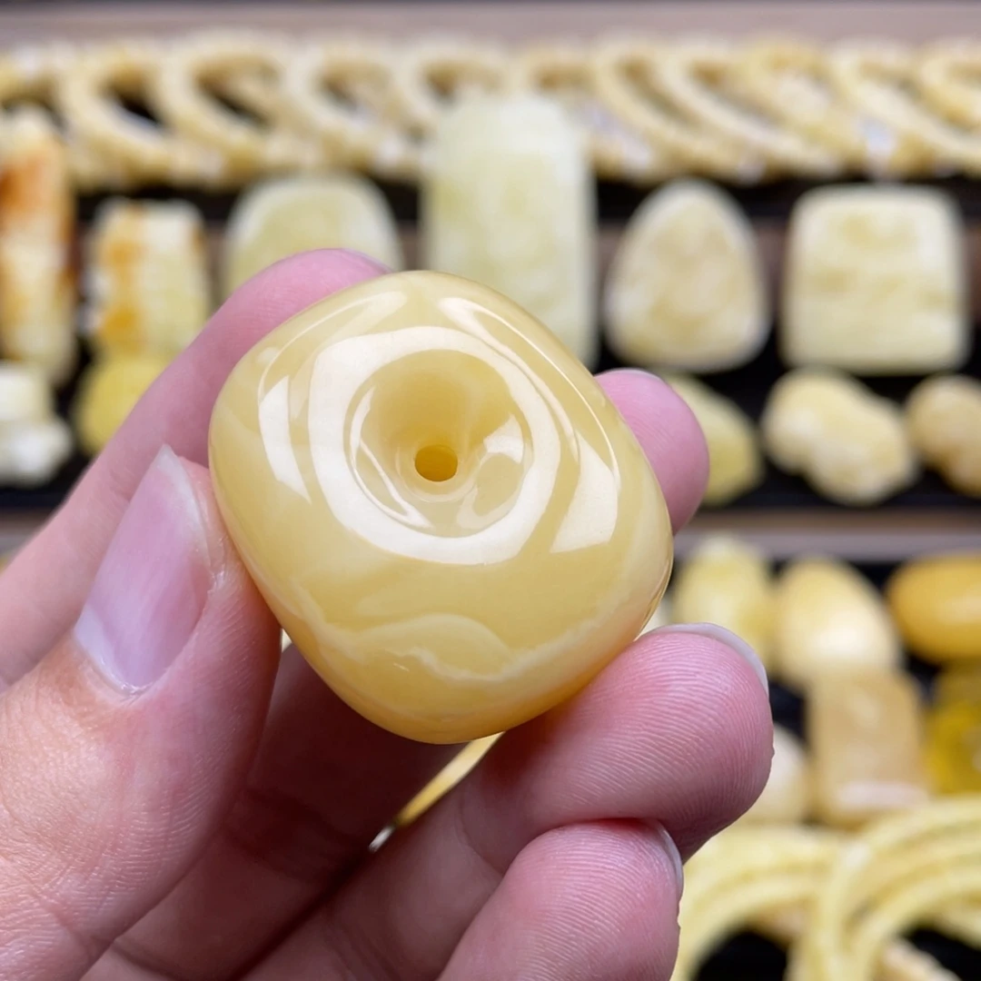 裸石琥珀未镶嵌琥珀蜜蜡
