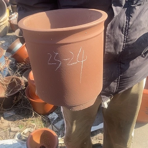 紫砂中国宜兴紫砂花盆，