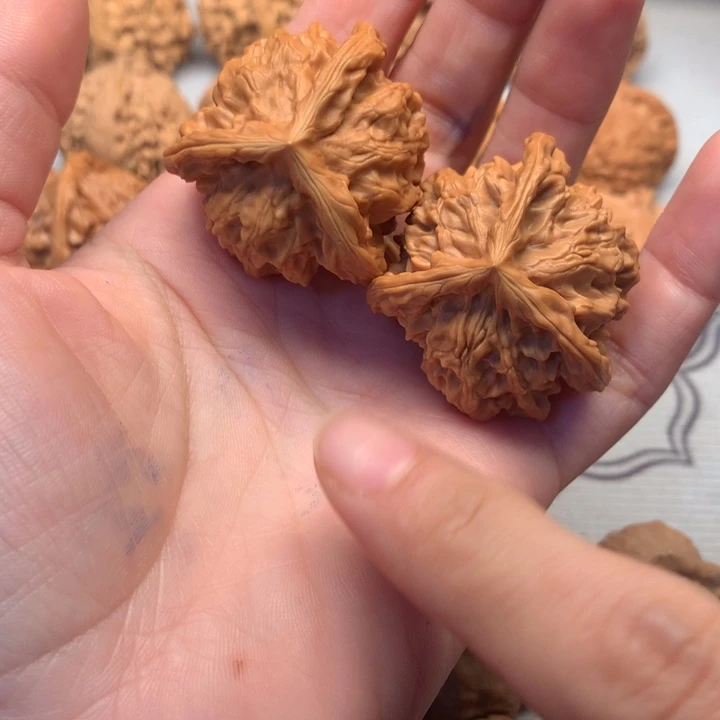 把件文玩核桃盘山三棱38