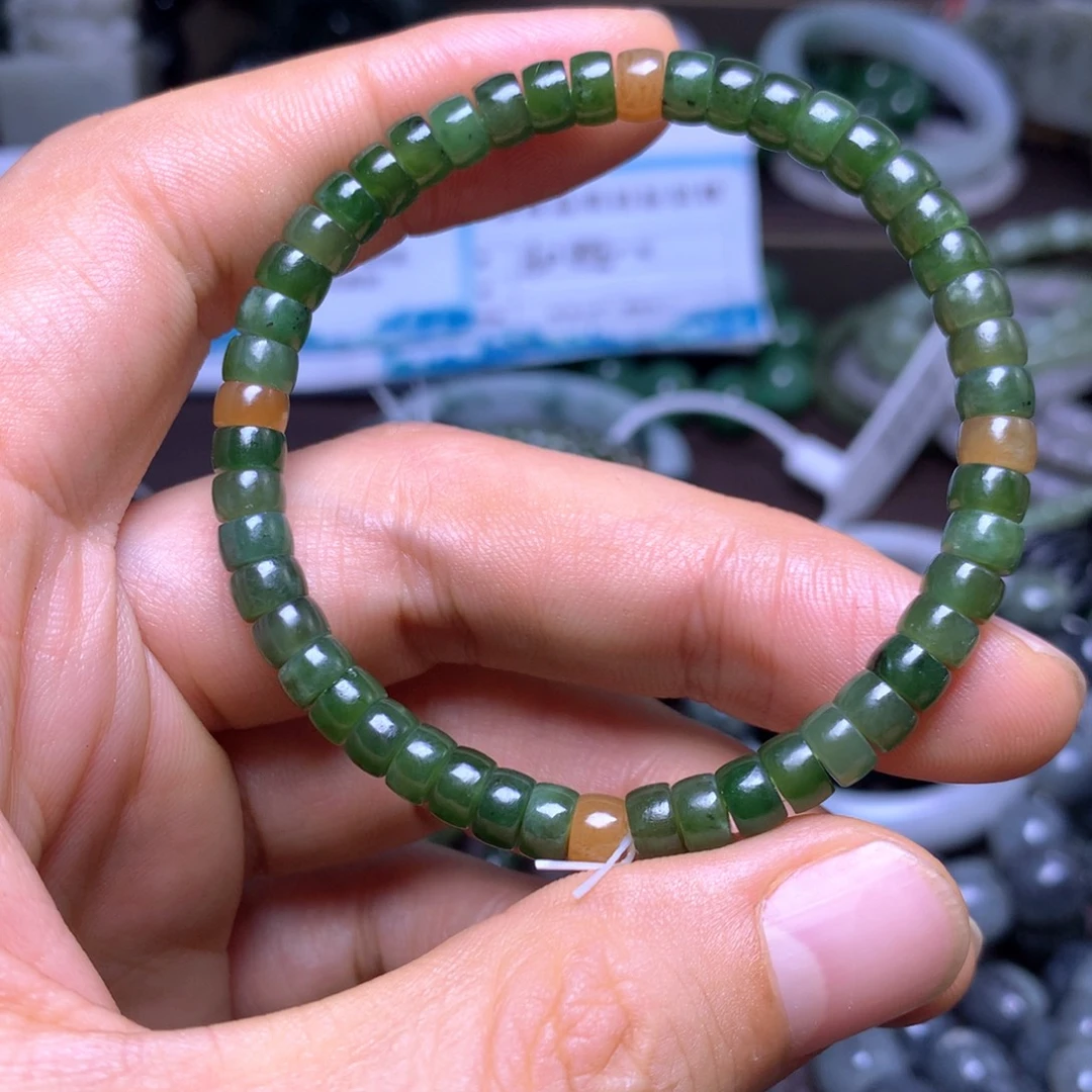 和田玉未镶嵌手串