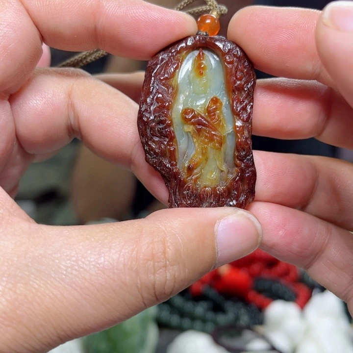 岫岩河磨玉（透闪石质玉）颈饰未镶嵌璇*