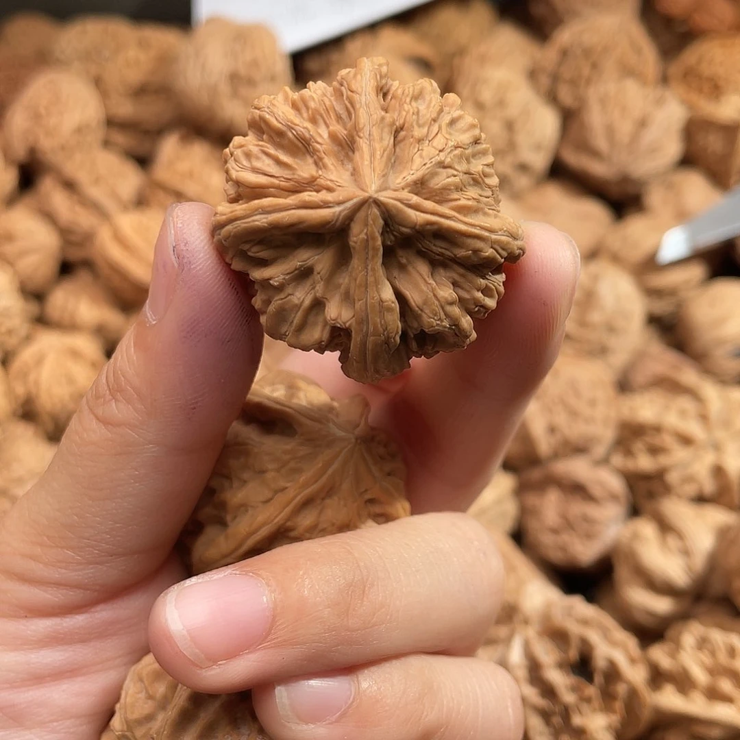 文玩核桃吊坠?*段玉溪