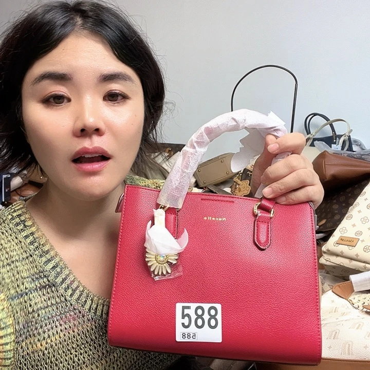PVC包包包包包包吧